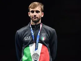 La scherma miniera d'oro dell'Italia