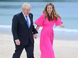 Boris Johnson di nuovo pap&agrave;
