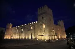Otto cantine siciliane aprono le porte per "Calici di stelle"