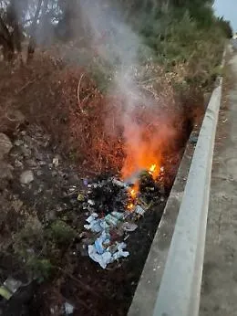 Siracusa: Fanusa, la nuova terra dei fuochi