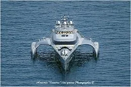 A Taormina getta l'ancora il trimarano pi&ugrave; grande e lussuoso del mondo