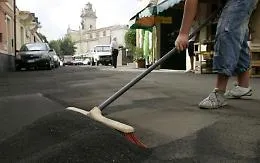 Etna, il sindaco di Milo: &laquo;Caduti 5 cm di cenere, siamo disperati&raquo;