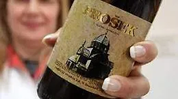 La "scalata" del Prosek al Prosecco, produttori italiani sul piede di guerra