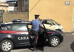 Sfrecciano con auto "car sharing" rubata per le vie della citt&agrave;: un arresto e una denuncia