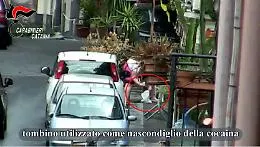 Catania, spaccio a San Cristosforo  anche con l'aiuto dei bambini: 15 in carcere
