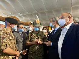Il commissario Figliuolo a Palermo: &laquo;I vaccini servono per la libert&agrave;&raquo;