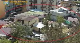 Messina, blitz contro clan Sparacio: arrestata la figlia del boss che gestiva fittiziamente bar della movida