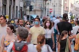 In Italia gi&ugrave; incidenza dei casi ed Rt stabile con la Sicilia pronta a lasciare il "giallo"