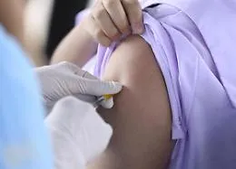Rapporto Aifa su sospette reazioni avverse e morti correlate ai vaccini: ecco i dati