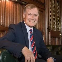 Morto il deputato inglese accoltellato in una chiesa dell'Essex