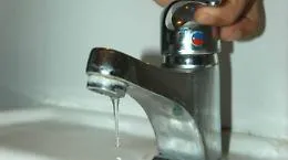 Manca l'acqua nella zona di Aci S. Antonio