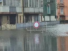 Maltempo, Augusta non pi&ugrave; isolata ma scuole e uffici sono chiusi