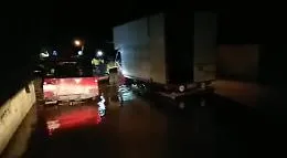 Maltempo, a Siracusa famiglia salvata con gommone dei vigili del fuoco