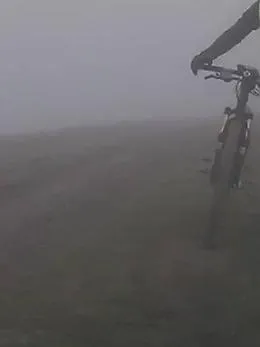 In bici da Como a Ragusa perde orientamento per la nebbia: soccorso nel Messinese