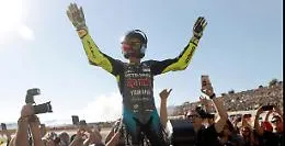 Valentino Rossi lascia la MotoGp, a Valencia l'ultimo traguardo di un'icona
