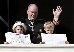 Monaco, i figli di Charlene e Alberto commuovono tutti: "Mamma ci manchi"