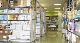 Sicilia, da gennaio gli ospedali rischiano di restare senza farmaci: l'ultimo pasticcio della Regione