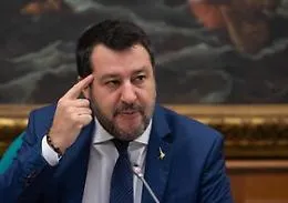 "Open Arms", Salvini: &laquo;Mi sento su Scherzi a parte&raquo;