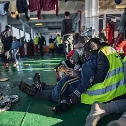 La Sea Eye 4, con 214 migranti a bordo, approder&agrave; domani a Pozzallo