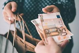 La stretta in arrivo sui pagamenti in contante: cosa cambia dal 1&deg; gennaio