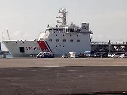 Lampedusa, primo sbarco del 2022: salvate 26 persone che erano su una barca di 5 metri