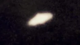 "Abbiamo visto un ufo, non siamo pazzi" e portano video ai carabinieri