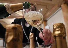 Spumante italiano da record, un miliardo di bottiglie prodotte nel 2021