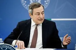 Grandi manovre per Draghi al Quirinale, ma c'&egrave; nodo governo