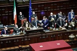 Fumata nera per il Colle in clima a met&agrave; tra confusione e dialogo