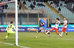 Catania Catanzaro 1 - 2: il rigore di Moro non basta