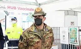 Figliuolo: &laquo;Il virus circola ancora ma arretra. Verso normalit&agrave; grazie ai vaccini&raquo;