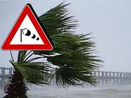 Raffiche di vento da paura in Sicilia e le isole minori sono irraggiungibili