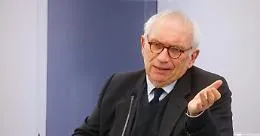 Il ministro Bianchi: &laquo;L'alternanza scuola lavoro? Esperienza ormai superata&raquo;