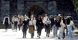 Covid, l'Italia verso la riapertura: da marzo restrizioni si allentano