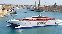 Augusta, via libera al pontile per il catamarano da e per Malta
