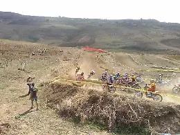Incidente durante allenamento in circuito di motocross: grave 39enne