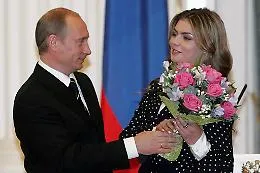 Alina, l'amante di Putin al sicuro in uno chalet in Svizzera