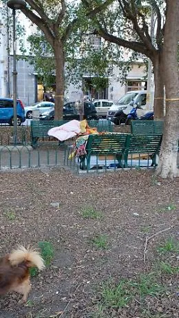 Catania: "Che dire di tutta la piazza Verga? Uno schifo"