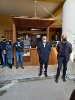Inaugurato il bar nel cortile dell'Ic Tomasi di Lampedusa