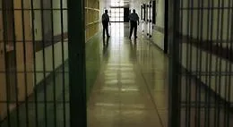 Spedizione punitiva verso un altro detenuto, minore salvato in extremis al Malaspina