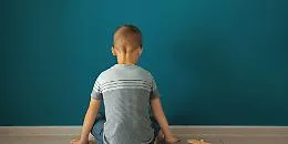 Napoli, bambino autistico denigrato dalle sue insegnanti