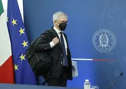 Def: Franco, serve soluzione per i nodi delle pensioni