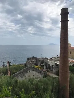 Lipari, dalla Regione s&igrave; alla proposta di acquisto per l'ex cava di Pomice