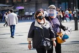 Italia prudente dopo stop a Green pass e (in parte) a mascherine. Esperto stima la fine definitiva della pandemia