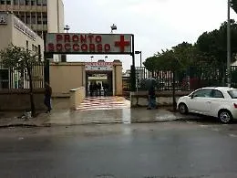 Massaggio cardiaco di un'ora e 45 minuti, salvata una ragazza di 19 anni all'ospedale Civico
