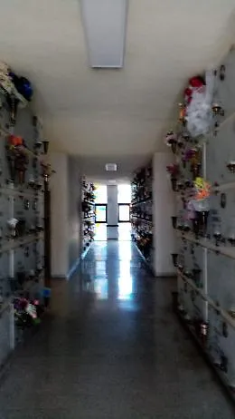 Cimitero di Catania: cappelle nuovamente al buio