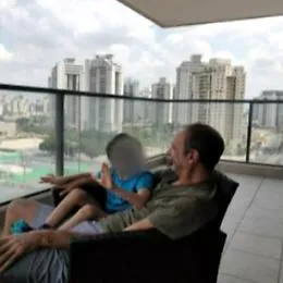 Eitan: famiglia Peleg, 'continueremo a lottare per lui'