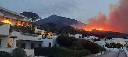 Stromboli, l'incendio, il set della fiction tv e i danni: ora Federalberghi chiede punizioni e risarcimenti