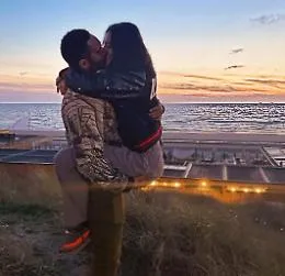 Il nuovo amore di Marika Pellegrinelli "incassa" il cuoricino dell'ex Ramazzotti