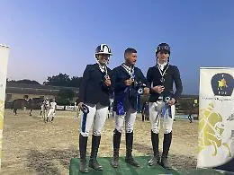 Il cavaliere catanese Gabriele Carrabotta &egrave; primo in Sicilia nel salto ad ostacoli